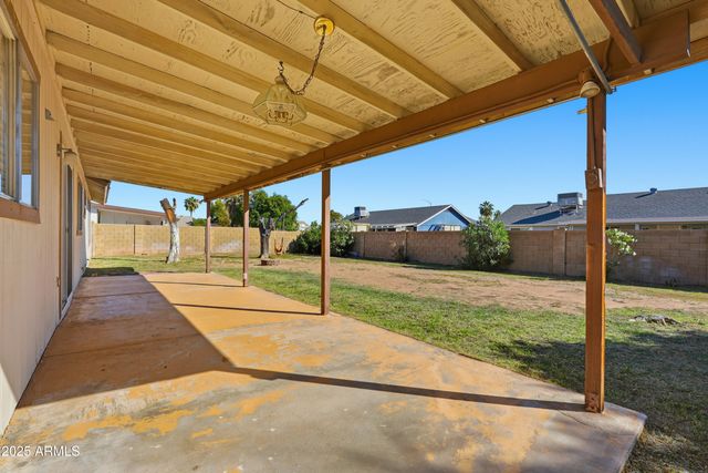 953 E HACKAMORE Street, Mesa, AZ 85203