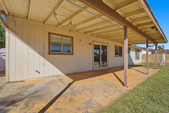 953 E HACKAMORE Street, Mesa, AZ 85203