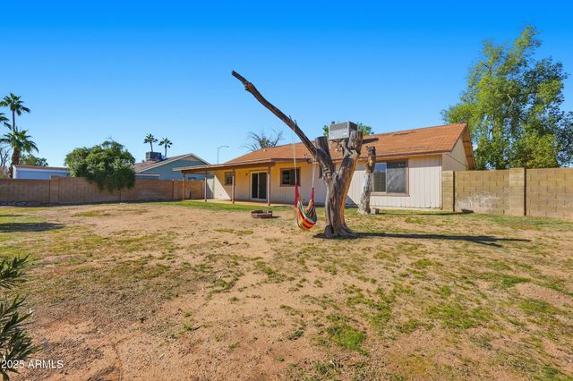 953 E HACKAMORE Street, Mesa, AZ 85203