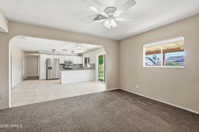 953 E HACKAMORE Street, Mesa, AZ 85203