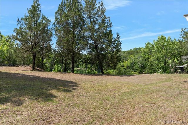 9986 E New Hope Court, Floral City, FL 34436