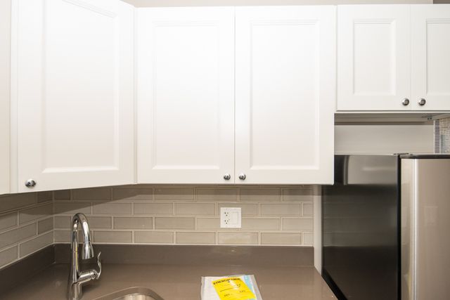 817 W Lakeside Place 306, Chicago, IL 60640