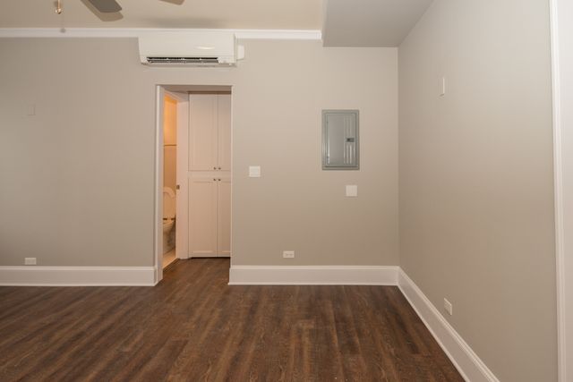 817 W Lakeside Place 306, Chicago, IL 60640