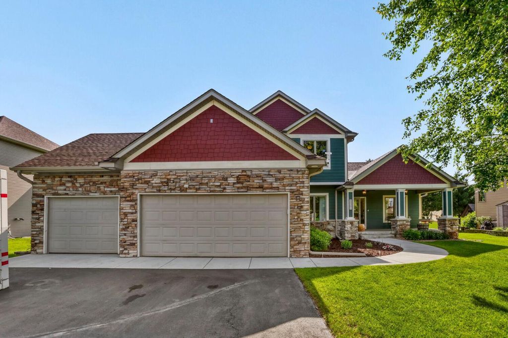 15591 Yakima Street NW, Anoka, MN 55303