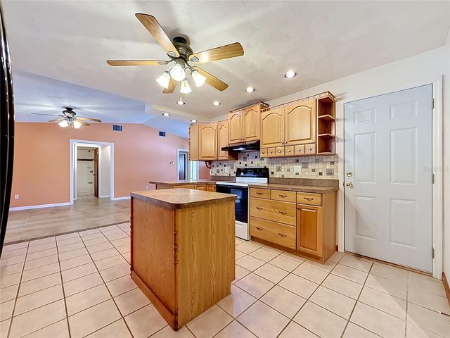 12912 STARLING DRIVE, Odessa, FL 33556