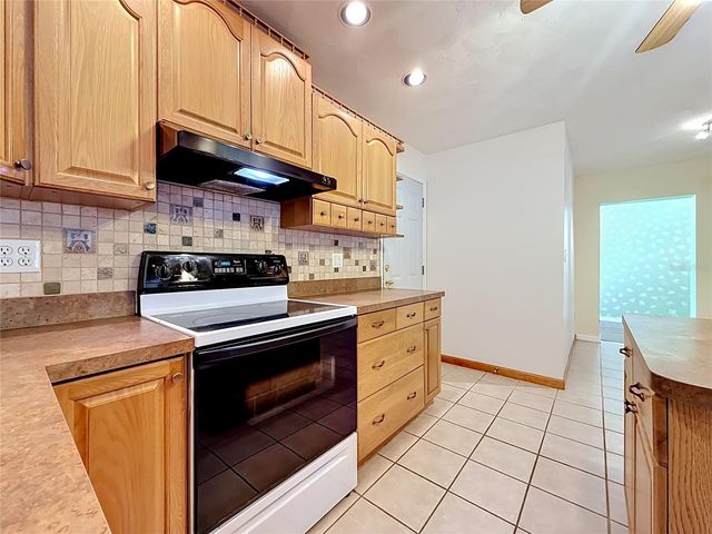 12912 STARLING DRIVE, Odessa, FL 33556