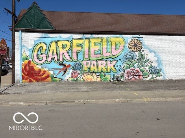 2658 Allen Avenue, Indianapolis, IN 46203