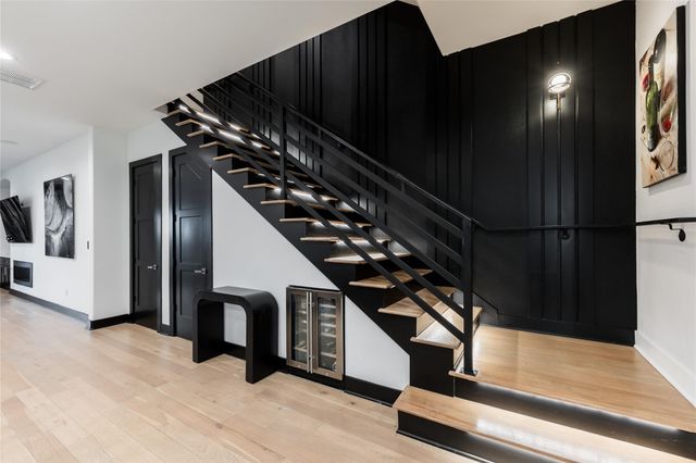 906 Knox Street, Houston, TX 77007
