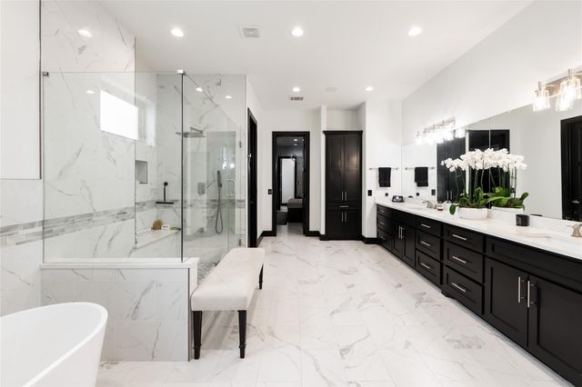 906 Knox Street, Houston, TX 77007