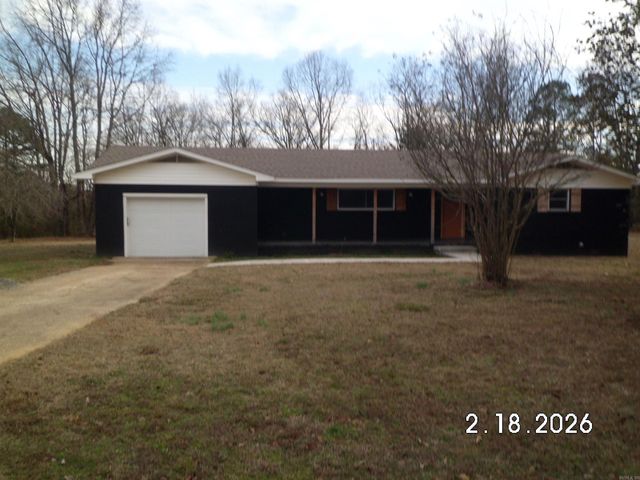 624 Bettis Mountain Road, Quitman, AR 72131