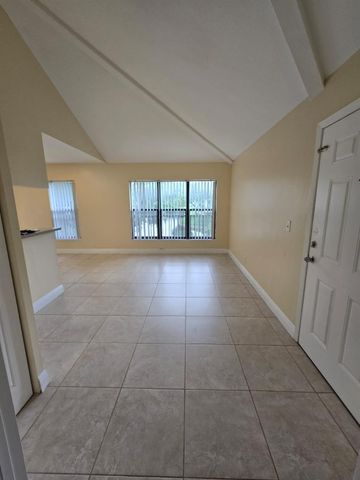 8775 NW 39th Street NW 8775, Sunrise, FL 33351