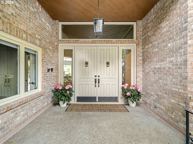 1563 BAY VIEW Ln, Lake Oswego, OR 97034