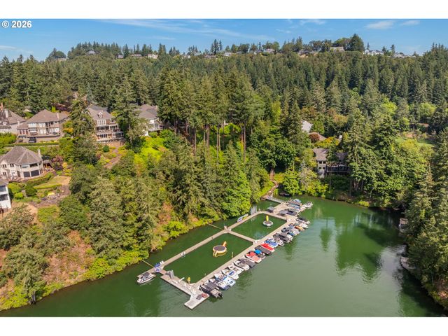 1563 BAY VIEW Ln, Lake Oswego, OR 97034