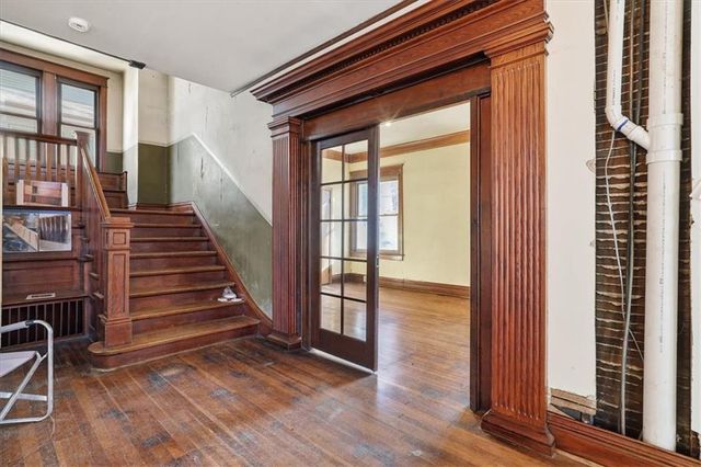 3846 Charlotte Street, Kansas City, MO 64109