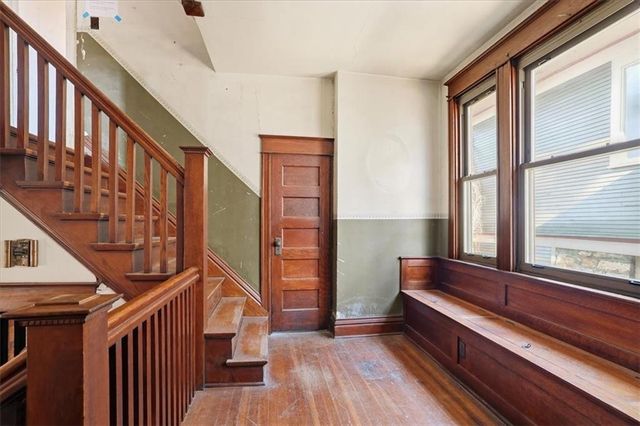 3846 Charlotte Street, Kansas City, MO 64109