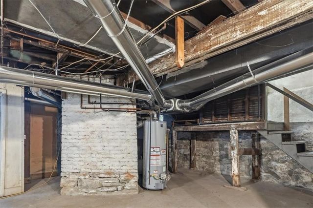 3846 Charlotte Street, Kansas City, MO 64109