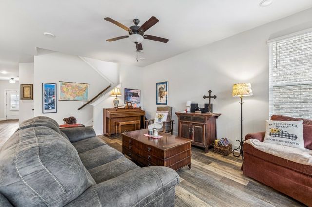 508 Sunflower Dr, Smyrna, TN 37167