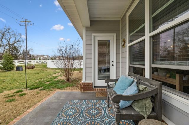 508 Sunflower Dr, Smyrna, TN 37167