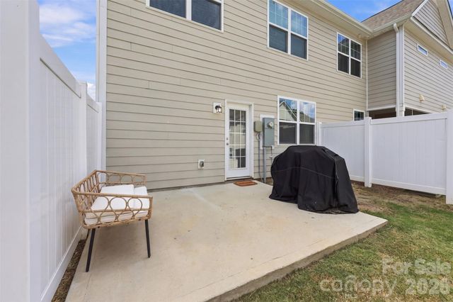 604 Rustic Path Lane, Tega Cay, SC 29708