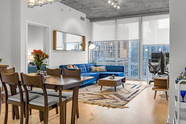 360 Nueces ST 1105, Austin, TX 78701
