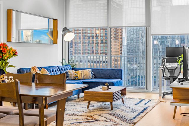 360 Nueces ST 1105, Austin, TX 78701