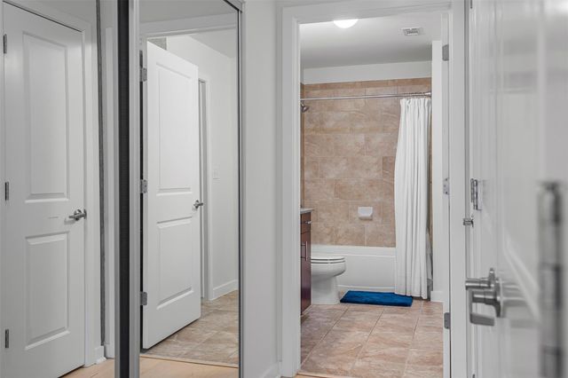 360 Nueces ST 1105, Austin, TX 78701