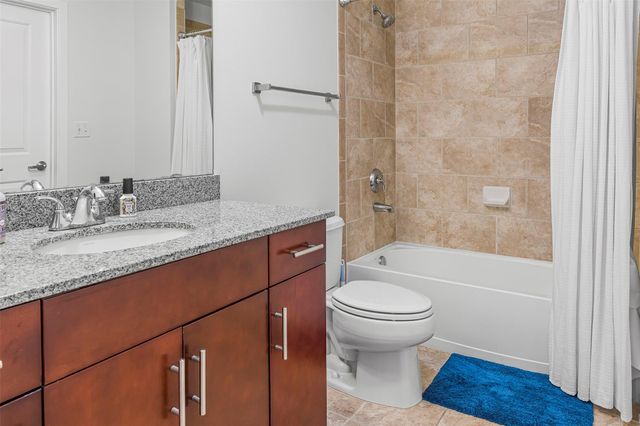 360 Nueces ST 1105, Austin, TX 78701
