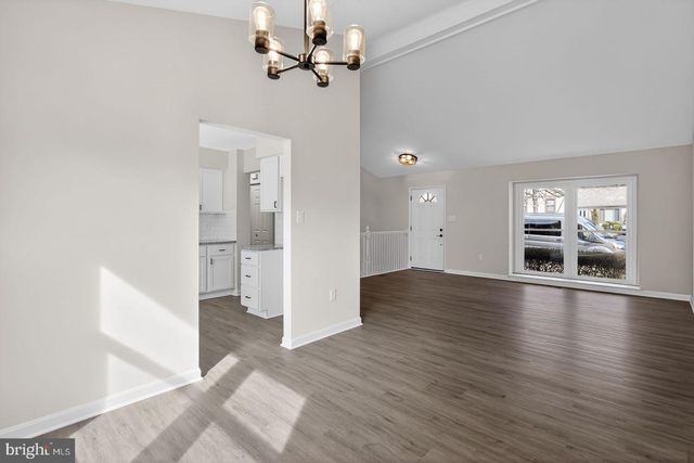 19031 MCFARLIN DR, Germantown, MD 20874