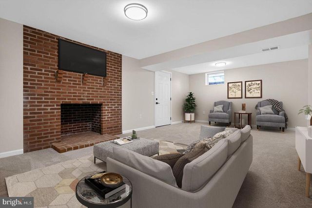 19031 MCFARLIN DR, Germantown, MD 20874