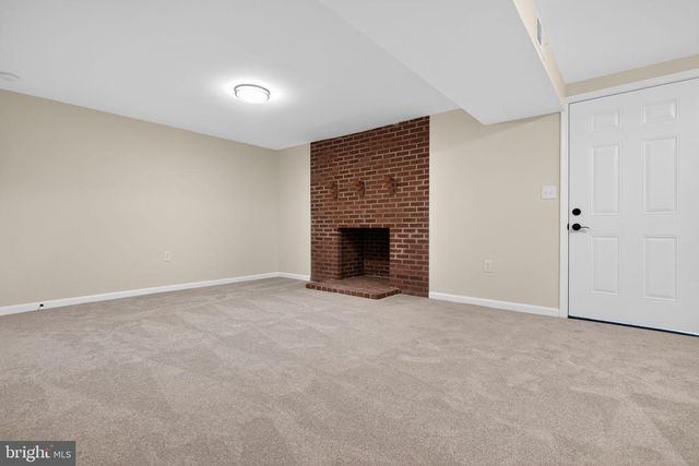 19031 MCFARLIN DR, Germantown, MD 20874