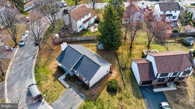 19031 MCFARLIN DR, Germantown, MD 20874