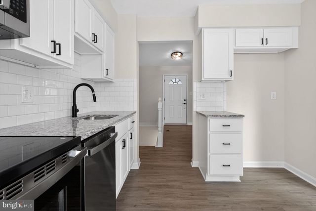 19031 MCFARLIN DR, Germantown, MD 20874