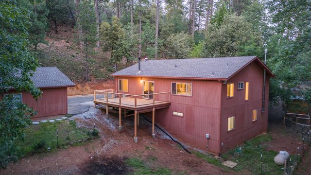 3061 E Highway 4, Murphys, CA 95247