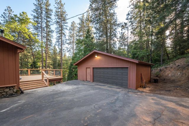 3061 E Highway 4, Murphys, CA 95247
