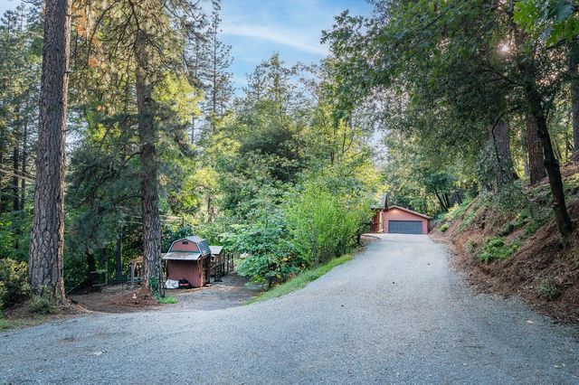 3061 E Highway 4, Murphys, CA 95247