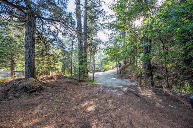 3061 E Highway 4, Murphys, CA 95247