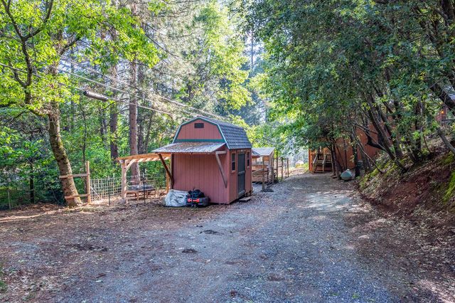 3061 E Highway 4, Murphys, CA 95247