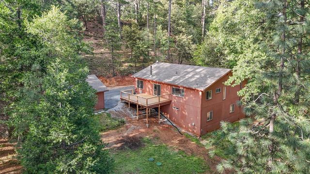 3061 E Highway 4, Murphys, CA 95247