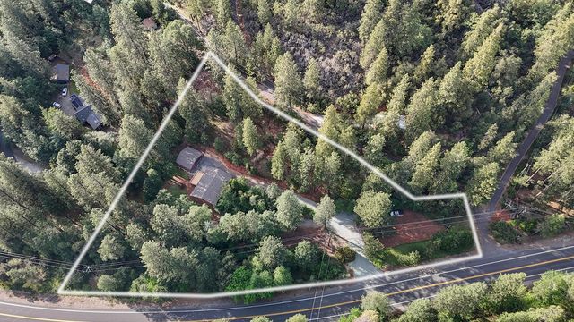 3061 E Highway 4, Murphys, CA 95247