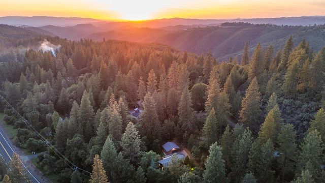 3061 E Highway 4, Murphys, CA 95247