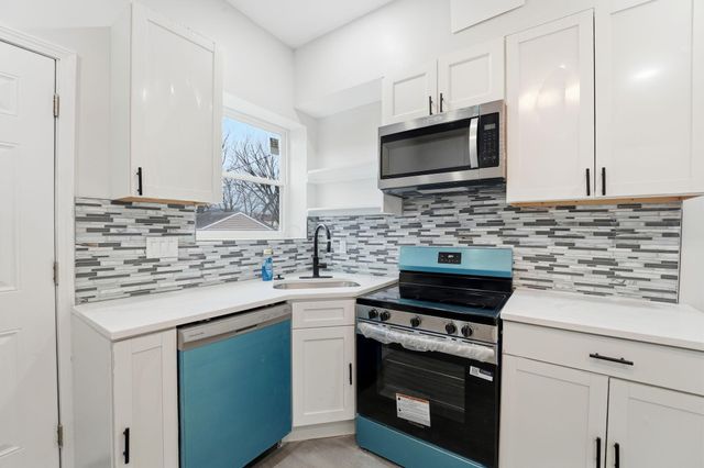 256 N Monroe Avenue, Columbus, OH 43203