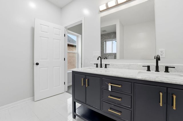 256 N Monroe Avenue, Columbus, OH 43203