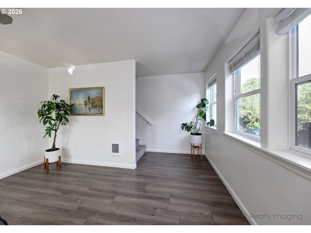 2768 Se 87TH Ave A, Portland, OR 97266