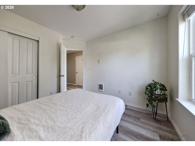 2768 Se 87TH Ave A, Portland, OR 97266