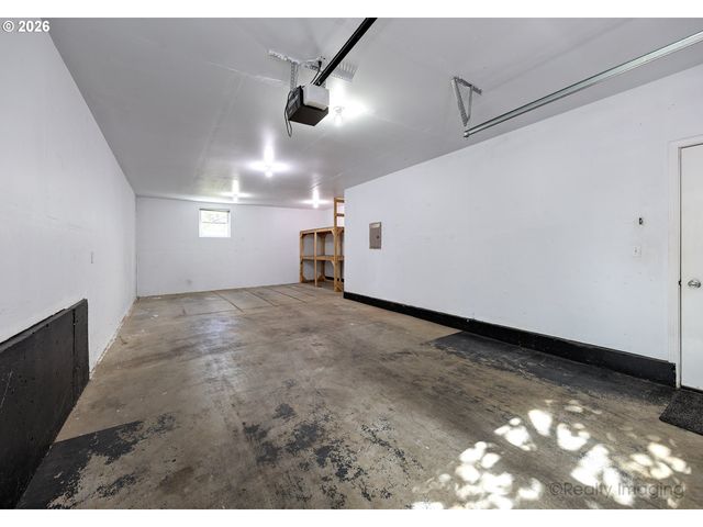 2768 Se 87TH Ave A, Portland, OR 97266