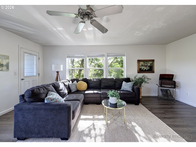 2768 Se 87TH Ave A, Portland, OR 97266