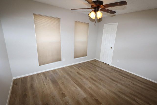 6223 Autumn Forest Drive, Houston, TX 77092