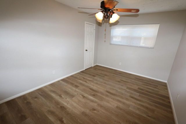 6223 Autumn Forest Drive, Houston, TX 77092