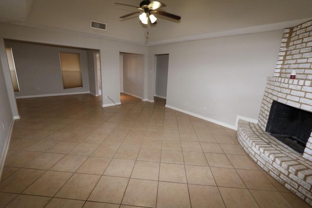 6223 Autumn Forest Drive, Houston, TX 77092