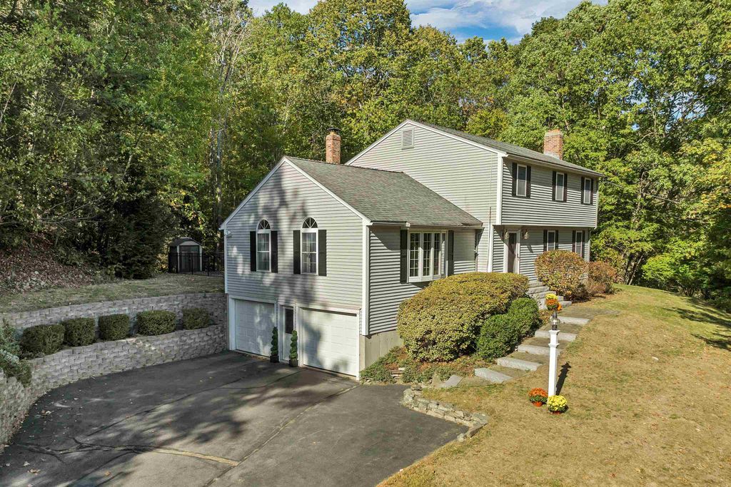 185 Buttrick Road, Hampstead, NH 03841